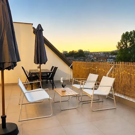 Lägenhet Rent-a-home