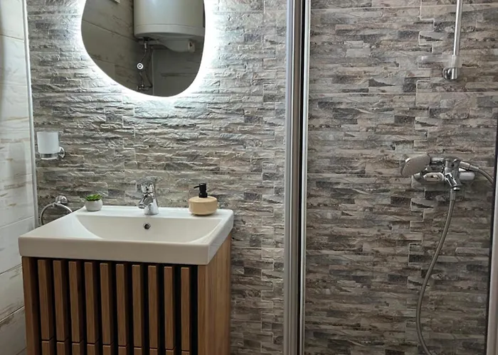 Rent-a-home アパート ヴァルナ